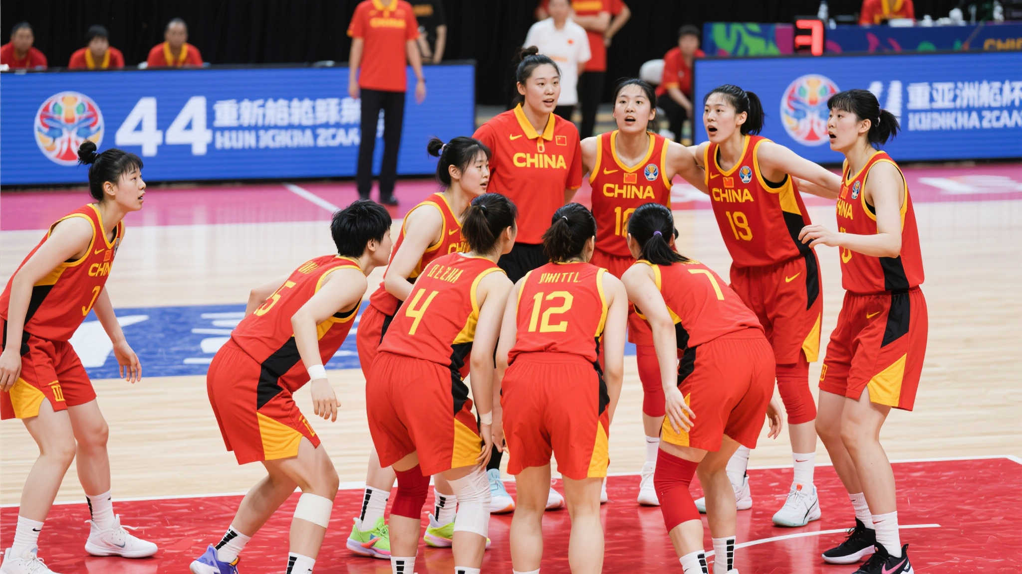 亚洲杯阵容初显：中国女篮热身赛后12人名单呼之欲出